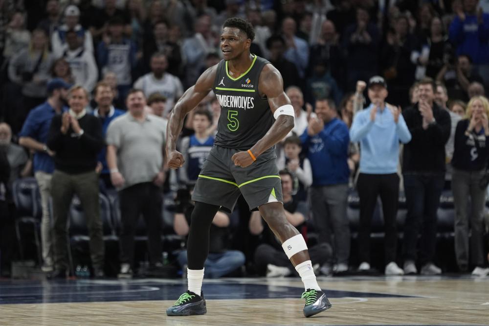 武磊重伤 武磊重伤