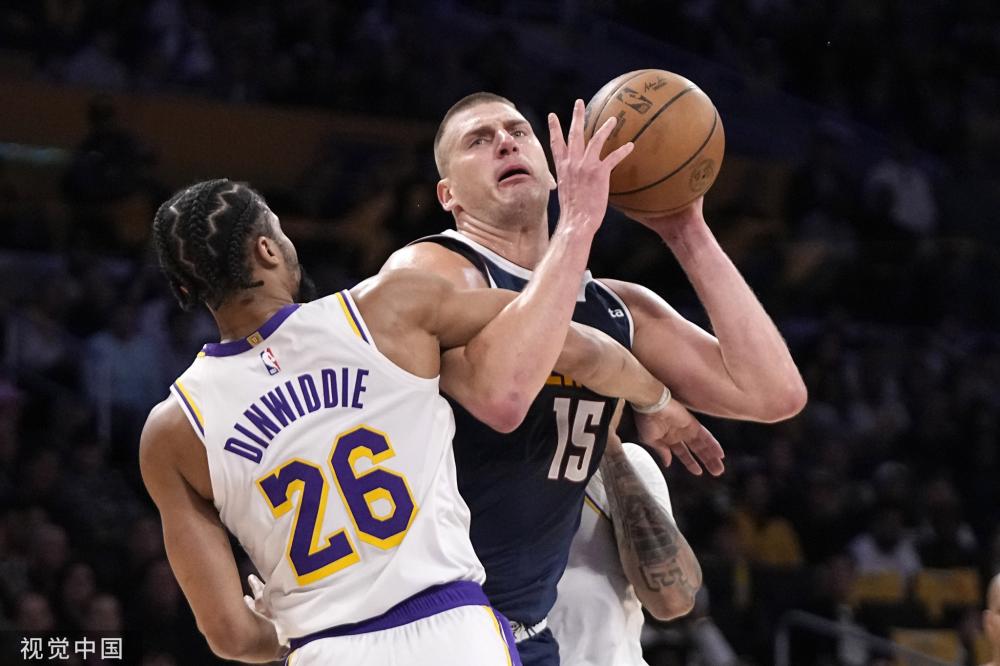 而竞争对手 而竞争对手